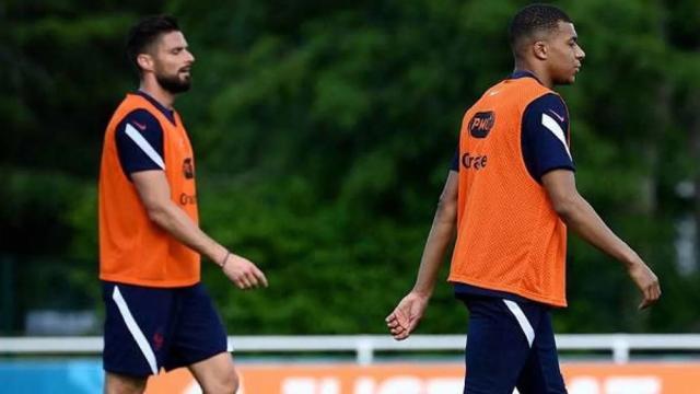 开云-姆巴佩：的确跟吉鲁吵过 在法国队要以大局为重