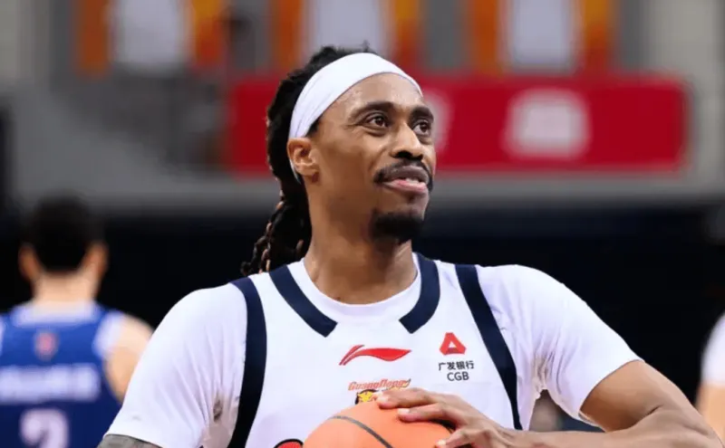 媒体人：看了球的人会明白这场麦考尔的数据是怎么来的